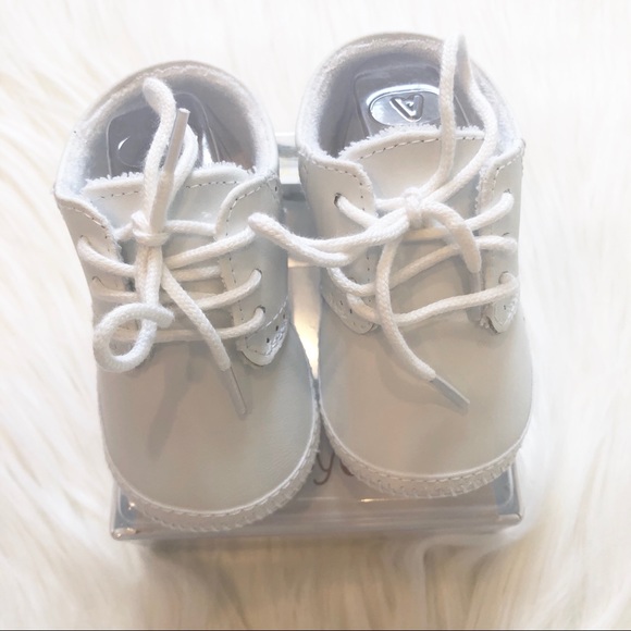 Leather Shoes - Picture 2 of 2